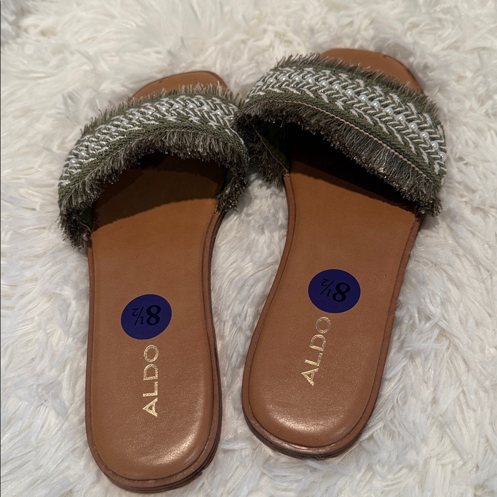 Aldo Slide Sandals 8.5 Green - Picture 3 of 5